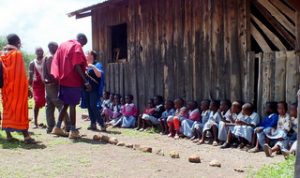 GAZELLE HARAMBEE association de solidarité en afrique OLMOTI School (Kenya) 2012/2013/2014 et Florence Cazanobe