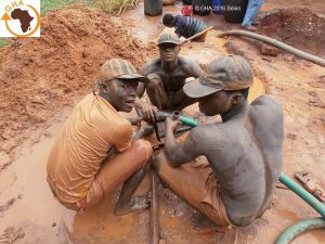 Association de Solidarité en Afrique Gazelle Harambee Forage Zoungodo 2016 Avril Bénin